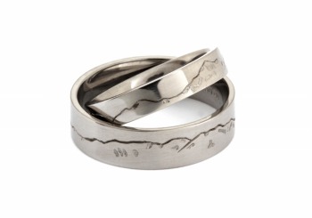 Mountain Wedding Ring Set