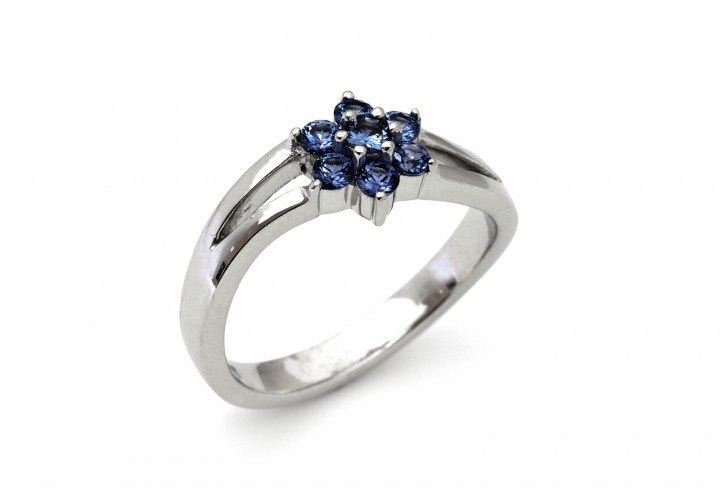 14K Yogo Sapphire Ring 